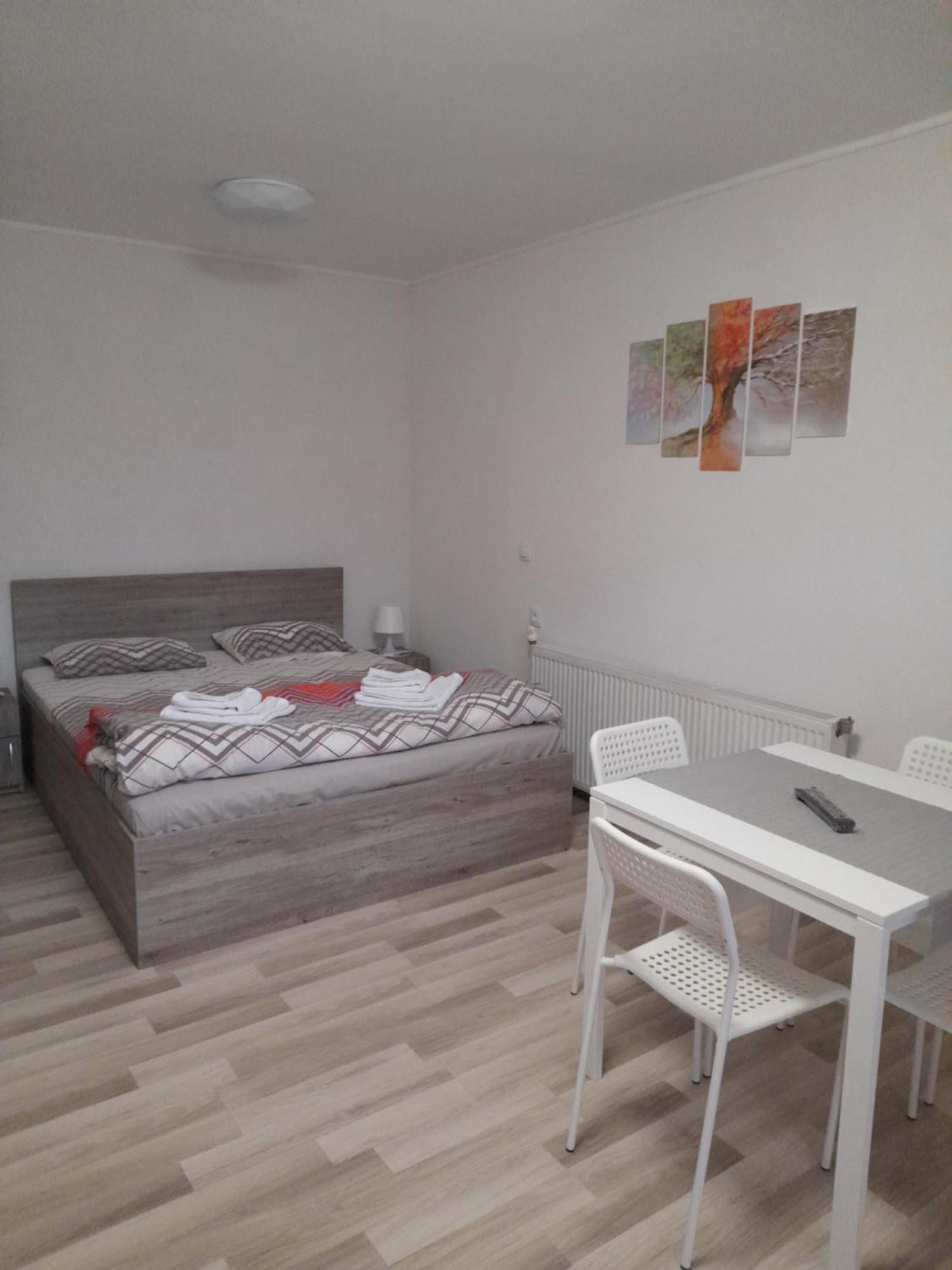 Guest Rooms Ider 萨帕雷瓦巴尼亚 外观 照片