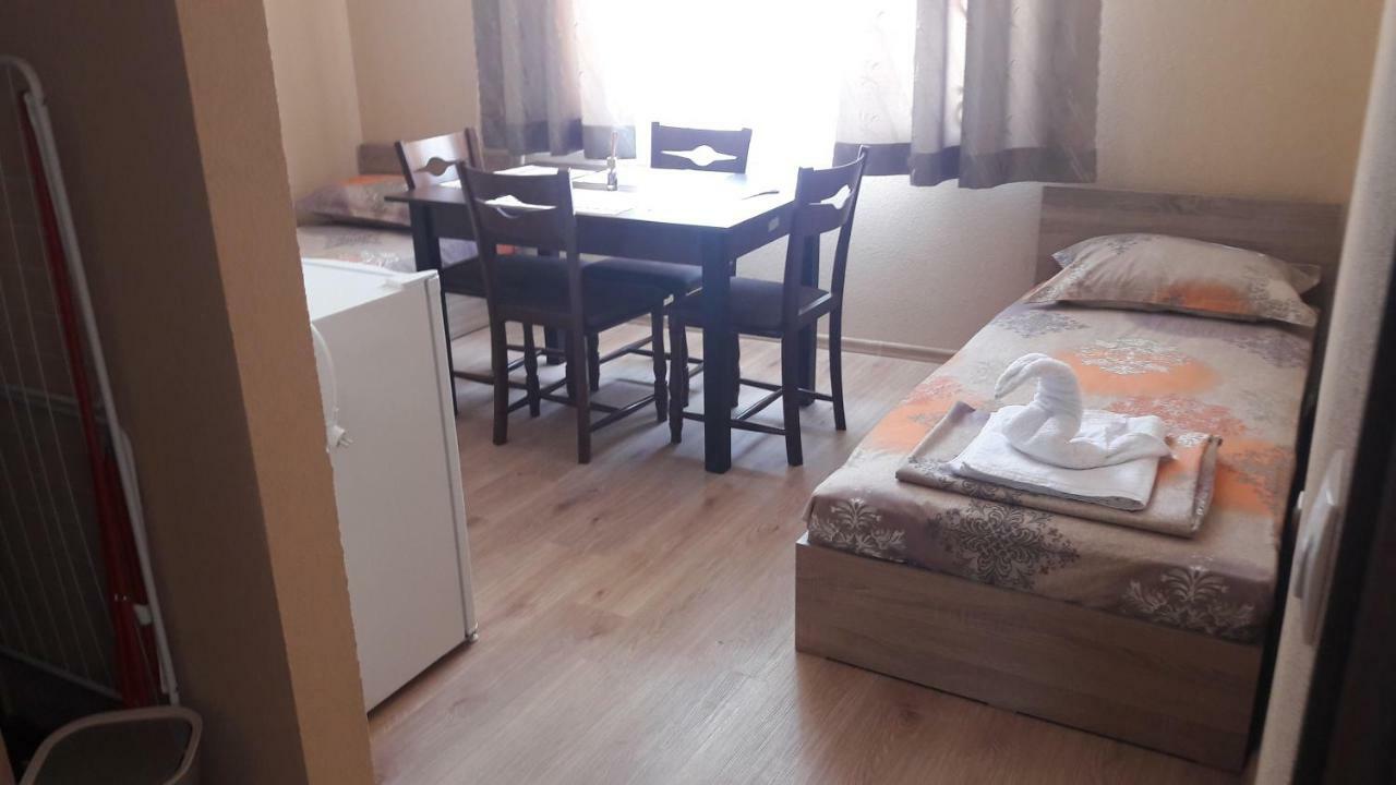 Guest Rooms Ider 萨帕雷瓦巴尼亚 外观 照片