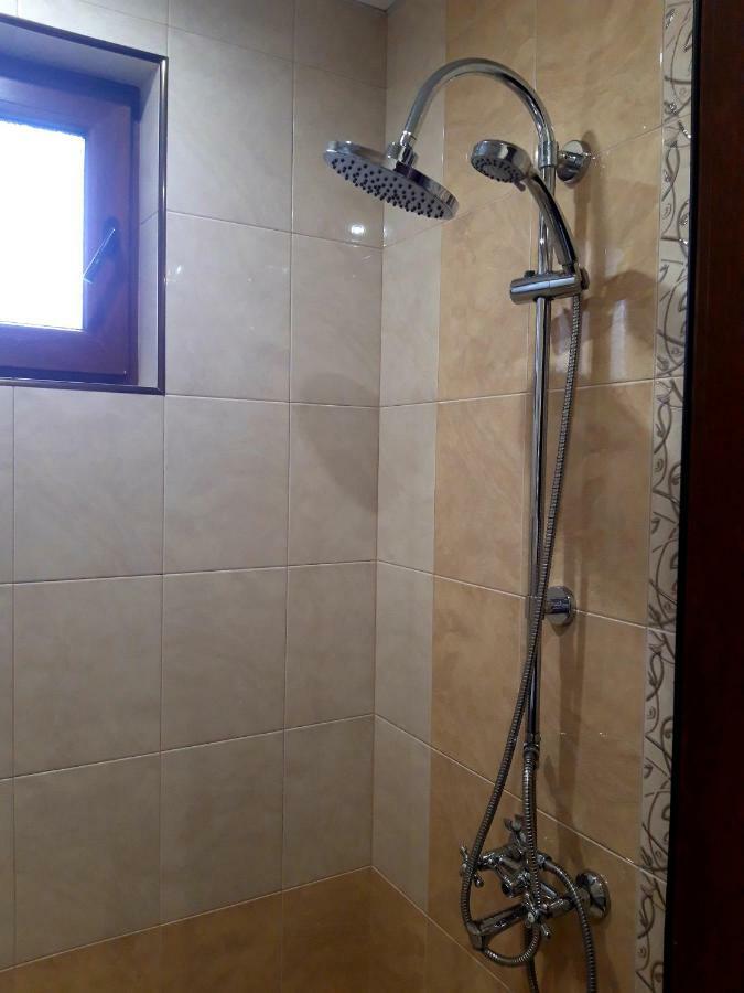 Guest Rooms Ider 萨帕雷瓦巴尼亚 外观 照片
